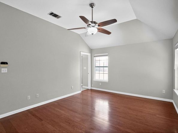 1619 Shady Hillside PASS, Round Rock TX 78665