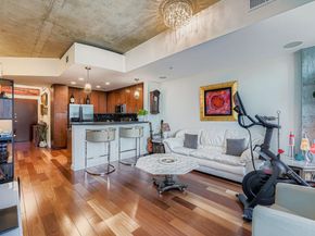360 Nueces ST 1507, Austin TX 78701