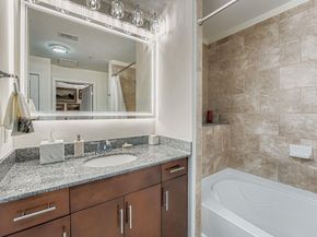 360 Nueces ST 1507, Austin TX 78701