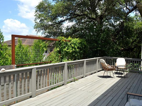 612 Twelve Oaks LN, Austin TX 78704