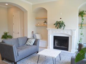 612 Twelve Oaks LN, Austin TX 78704
