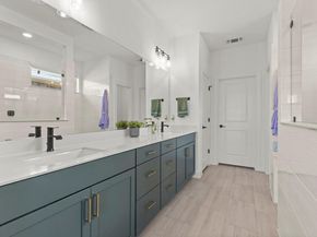 317 Canyoncrest WAY, Liberty Hill TX 78642