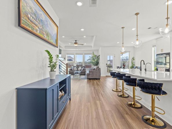 317 Canyoncrest WAY, Liberty Hill TX 78642