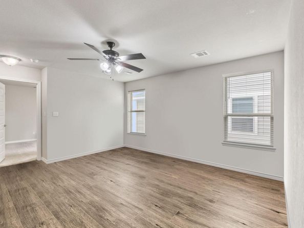 232 Syrah CT, Leander TX 78641