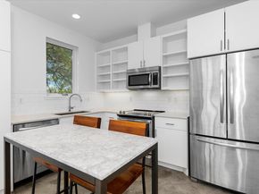 1204 Woodland Ave B, Austin TX 78704