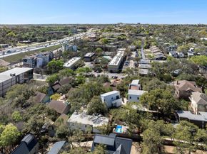 1204 Woodland Ave B, Austin TX 78704