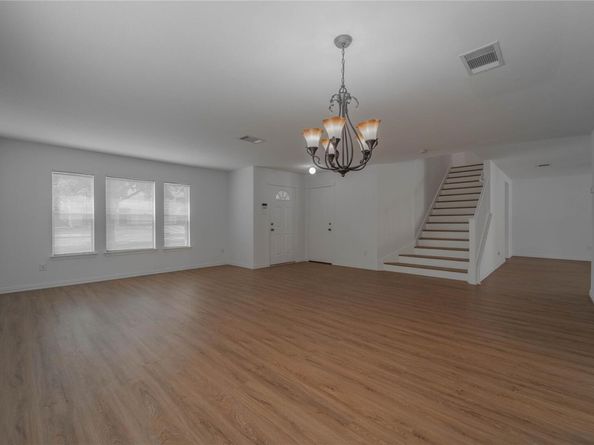 2000 Elk Ridge CV, Round Rock TX 78665