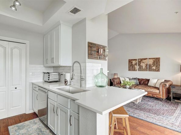 6000 Shepherd Mountain CV 1917, Austin TX 78730