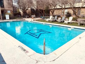 5608 Cougar DR 203, Austin TX 78745