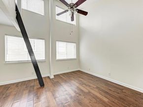 1010 W 23rd ST 2, Austin TX 78705