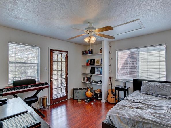 1010 W 23rd ST 2, Austin TX 78705