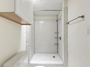 1010 W 23rd ST 2, Austin TX 78705
