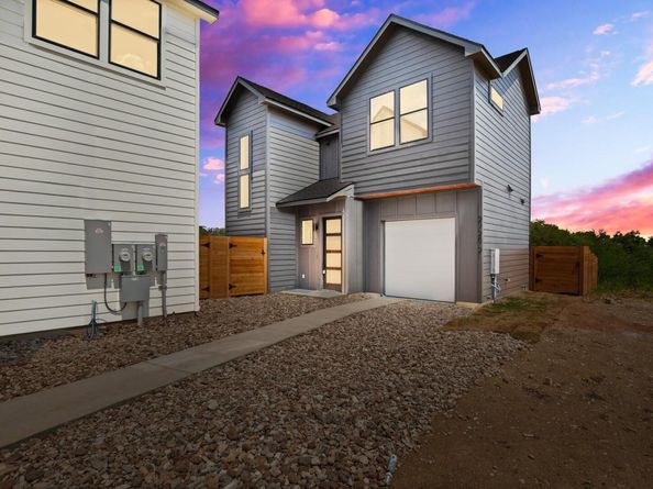 2720 Bristol Dr DR 2, Austin TX 78723