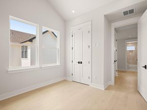 2720 Bristol Dr DR 2, Austin TX 78723