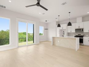 2720 Bristol Dr DR 2, Austin TX 78723
