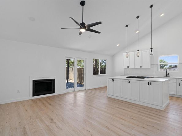 3405 Dunliegh DR, Austin TX 78745