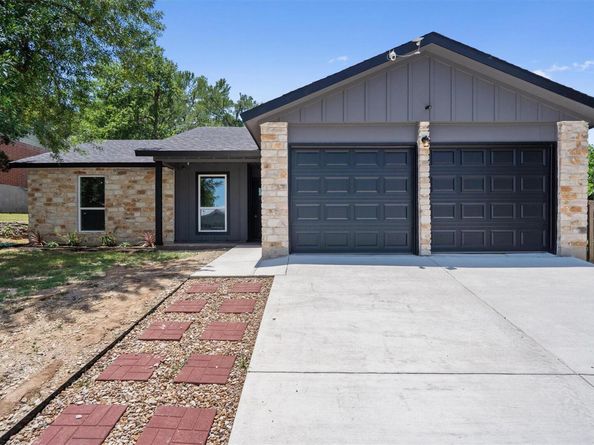 3405 Dunliegh DR, Austin TX 78745