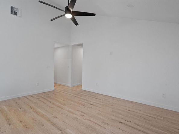3405 Dunliegh DR, Austin TX 78745