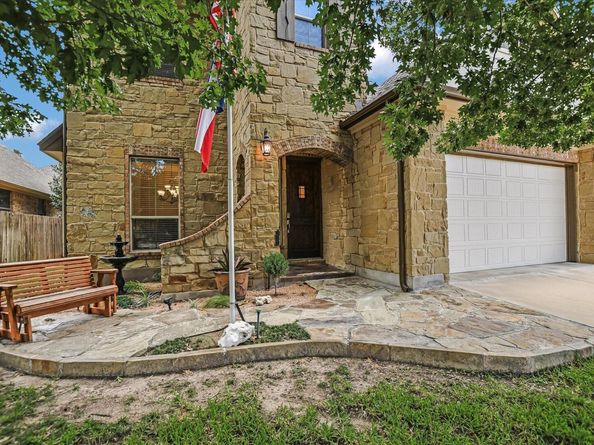 500 Victoria DR, Cedar Park TX 78613