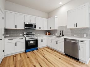 2309 Montopolis DR 9, Austin TX 78741