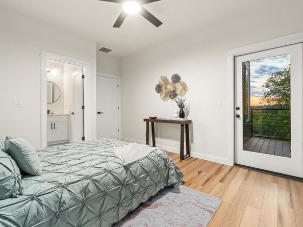 2309 Montopolis DR 9, Austin TX 78741