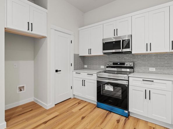 2309 Montopolis DR 9, Austin TX 78741