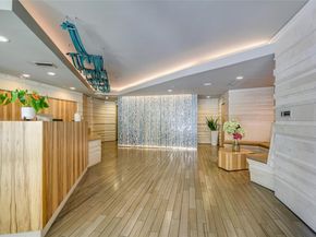 300 Bowie ST 1403, Austin TX 78703