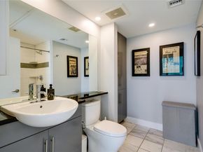 300 Bowie ST 1403, Austin TX 78703