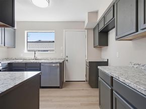 5728 Pinon Vista DR, Austin TX 78724