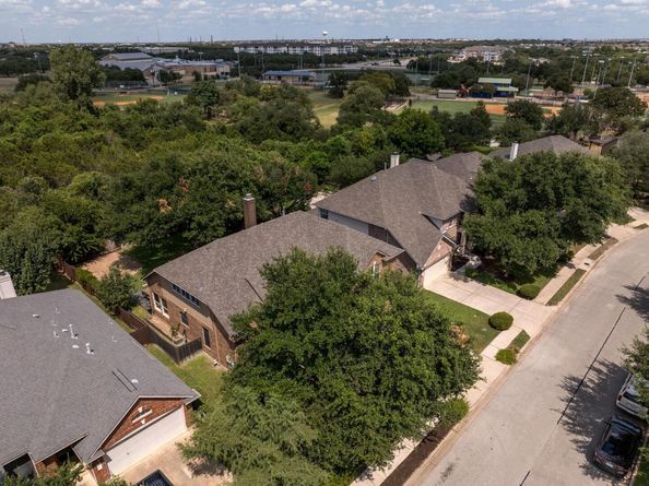 1307 Fall Creek LOOP, Cedar Park TX 78613
