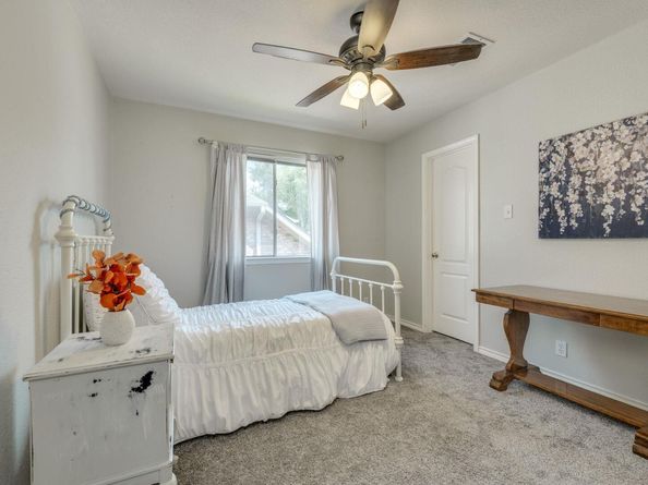 1307 Fall Creek LOOP, Cedar Park TX 78613