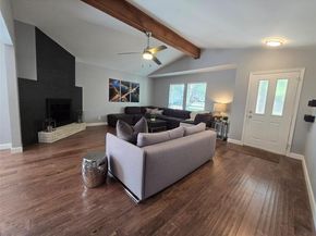 8815 Cainwood LN, Austin TX 78729