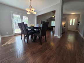 8815 Cainwood LN, Austin TX 78729