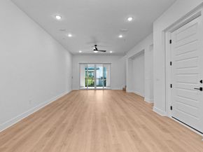 4309 Prevail LN 18, Austin TX 78731