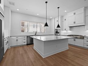 4309 Prevail LN 18, Austin TX 78731