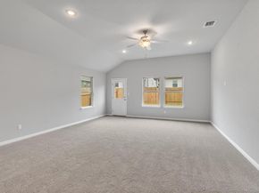 244 Ironshoe TRL, Liberty Hill TX 78642