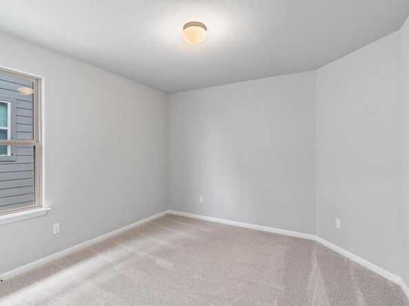 244 Ironshoe TRL, Liberty Hill TX 78642