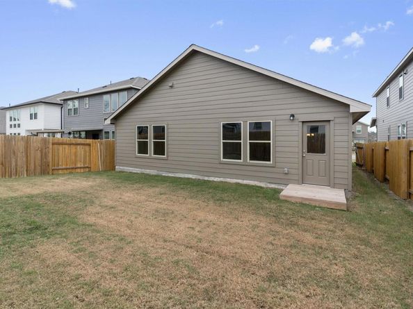 244 Ironshoe TRL, Liberty Hill TX 78642