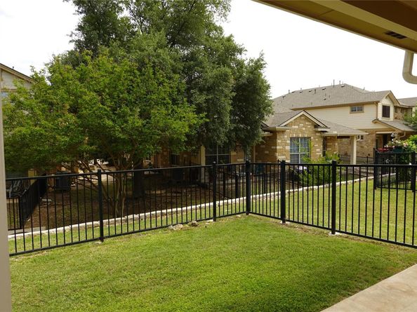 16100 S Great Oaks DR 1902, Round Rock TX 78681
