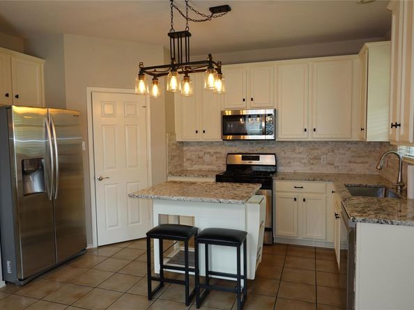 16100 S Great Oaks DR 1902, Round Rock TX 78681