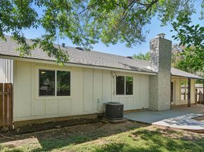 6214 Blarwood DR, Austin TX 78745