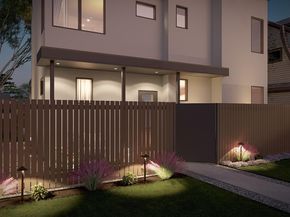 2014 E 10th ST, Austin TX 78702