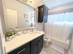 807 E 16th ST A & B, Austin TX 78702