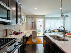 807 E 16th ST A & B, Austin TX 78702