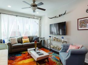 807 E 16th ST A & B, Austin TX 78702