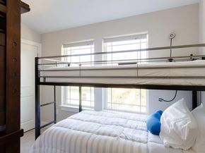 807 E 16th ST A & B, Austin TX 78702