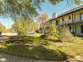 4307 1st ST S 101, Austin TX 78745