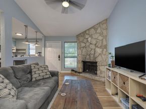 4307 1st ST S 101, Austin TX 78745