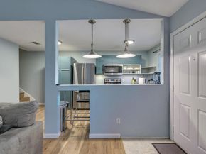 4307 1st ST S 101, Austin TX 78745