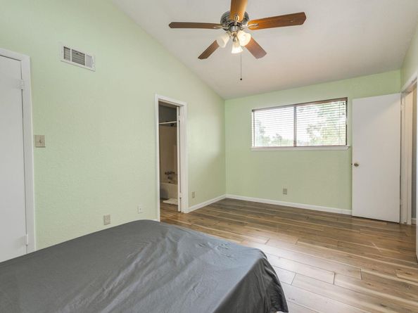 4307 1st ST S 101, Austin TX 78745